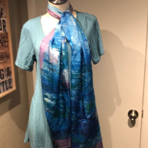 Blue and Purple Women's Scarf - Picture 10 of 16